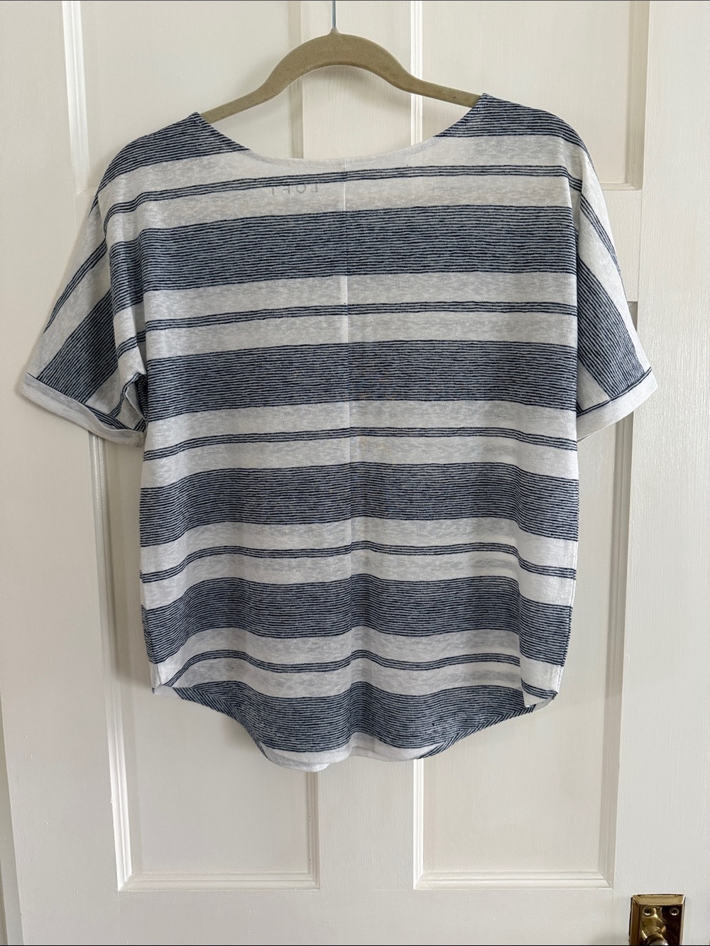 🌻Loft cream/navy striped linen-like top with dolman sleeves. Size S. - Picture 2 of 8